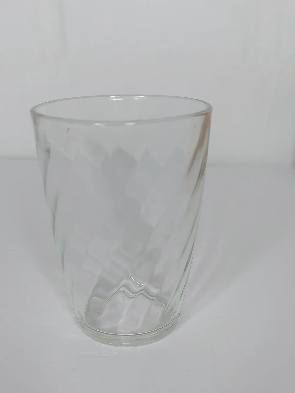 Vintage Hazel Wate Clear Swirl Glass 9.5 Oz Tumblers - Set of 12 New - Open Box